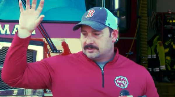 Heroic Off-Duty Firefighter Risks All to Save Woman Trapped in Fiery Crash