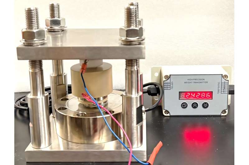 The cold sintering process. Credit: Hongtao Sun Cold sintering process to make batteries