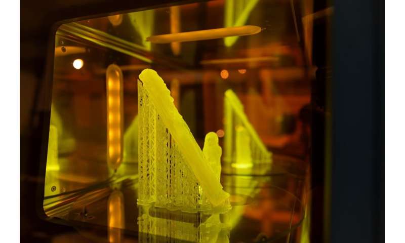 Modern tech unlocks secrets of Bronze Age art