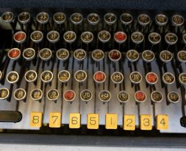 Unearthed Treasure: The Sole Prototype of China’s First Typewriter Found in a Forgotten New York Basement, Connecting Past Innovations to Present Dreams