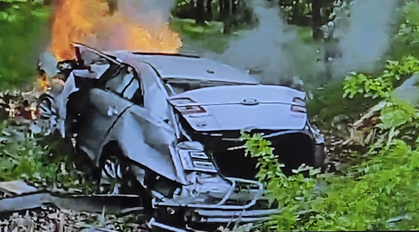 Bravery Amidst the Flames: Missouri Officer's Heroic Sprint to Save a Life