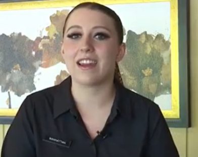 Heartwarming Generosity: Waitress Moved to Tears as Couple's Unexpected Tip Spreads Joy and Kindness