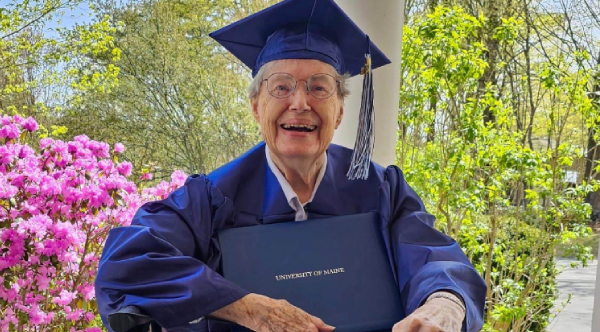 Against All Odds: 88-Year-Old Woman Fulfills 65-Year Dream of Earning Her College Degree