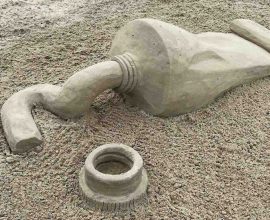 From Minister to Master Sculptor: How Sand Creations of Everyday Life Captured Hearts Worldwide