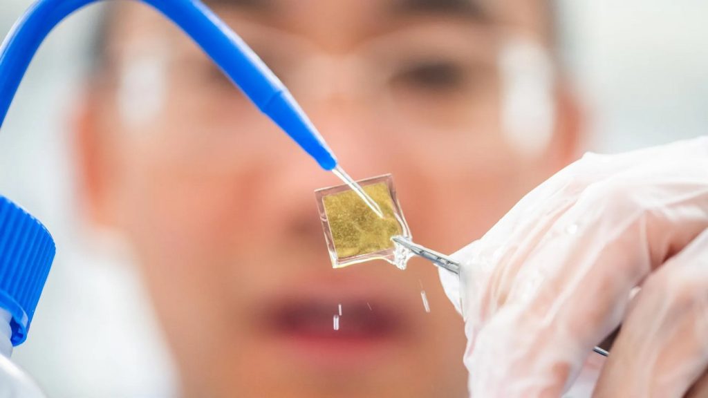 Harnessing the Sun: Revolutionary Catalyst Boosts Green Hydrogen Production by 800%, Paving the Way for a Sustainable Future