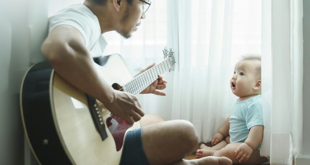 Melodies of Connection: How Singing to Your Baby Elevates Both Their Mood and Yours
