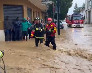 From Goals to Hope: George Clooney's Holiday Town Soccer Team Transforms Tournament Triumph into Lifeline for Flood Victims