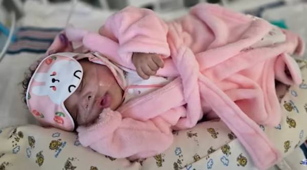 Against All Odds: Tiny Miracle Micro-Preemie Weighing Just 1 lb. 14 oz. Finally Returns Home After 146 Days of Courage and Hope