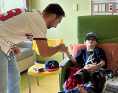 Braves Pitcher Spencer Strider Delivers an Unforgettable Surprise to Young Fan After 34th Surgery: A Heartwarming Moment of Hope and Inspiration
