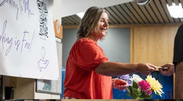 From Survivor to Samaritan: Brave Cancer Warrior Lights Up Her Birthday by Covering Strangers' Hospital Parking Fees