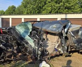 Miracle in the Midnight Hour: How One Teen’s iPhone Became Her Lifeline After a Devastating Crash