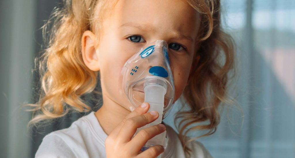 Revolutionary 2-in-1 Inhaler Cuts Childhood Asthma Attacks by 45%: A Life-Changing Breakthrough!