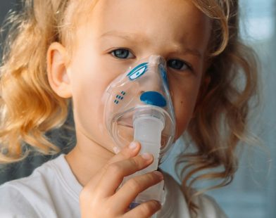 Revolutionary 2-in-1 Inhaler Cuts Childhood Asthma Attacks by 45%: A Life-Changing Breakthrough!