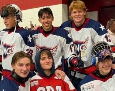 Against All Odds: Young Hockey Star Triumphantly Returns to the Rink After Devastating Injury