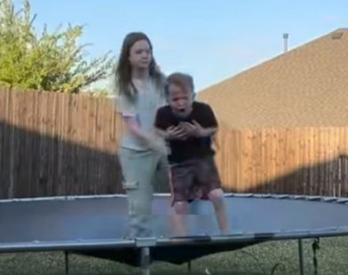 Heroic 10-Year-Old Rescues Brother from Choking in Heart-Stopping Candy Challenge: A Moment of Courage