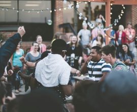 Rediscover Connection: Thousands Embrace the 'Offline' Revolution at Phone-Free Concerts and Events to Find Their Tribe